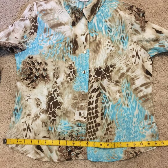 Eccentric Animal Print Button Down Dress Shirt - Picture 14 of 16
